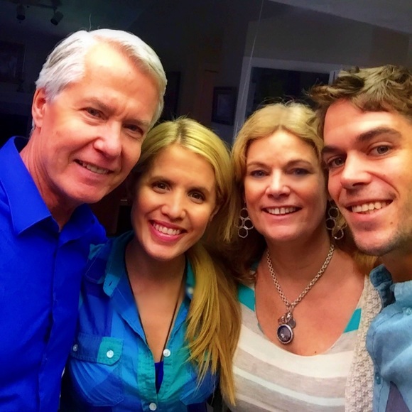 Meet your Posher, Nichole - Picture 6 of 6